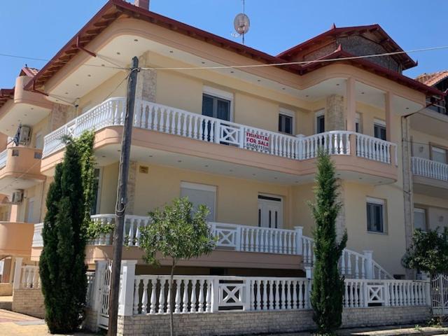 Apartament Artisti Elena Paralía Zewnętrze zdjęcie